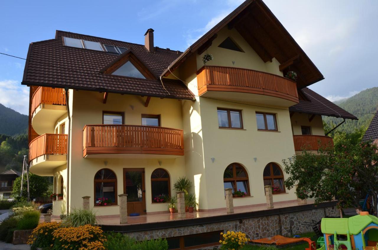 Tempfer 2 Apartments & Rooms With New Wellness クランスカゴーラ エクステリア 写真